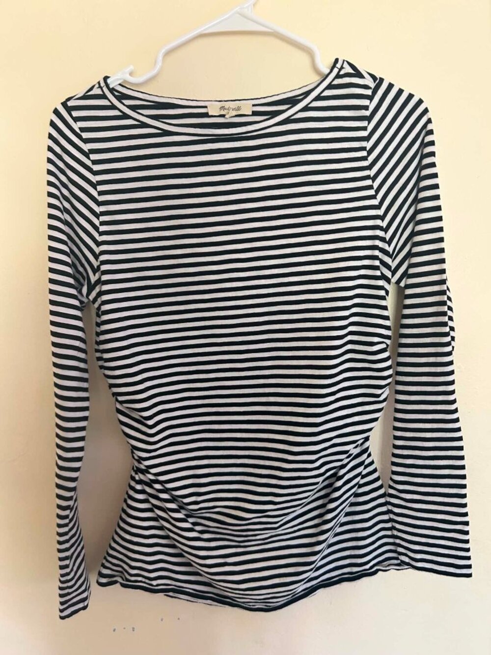 Madewell black and white strip long sleeve shirt (M)